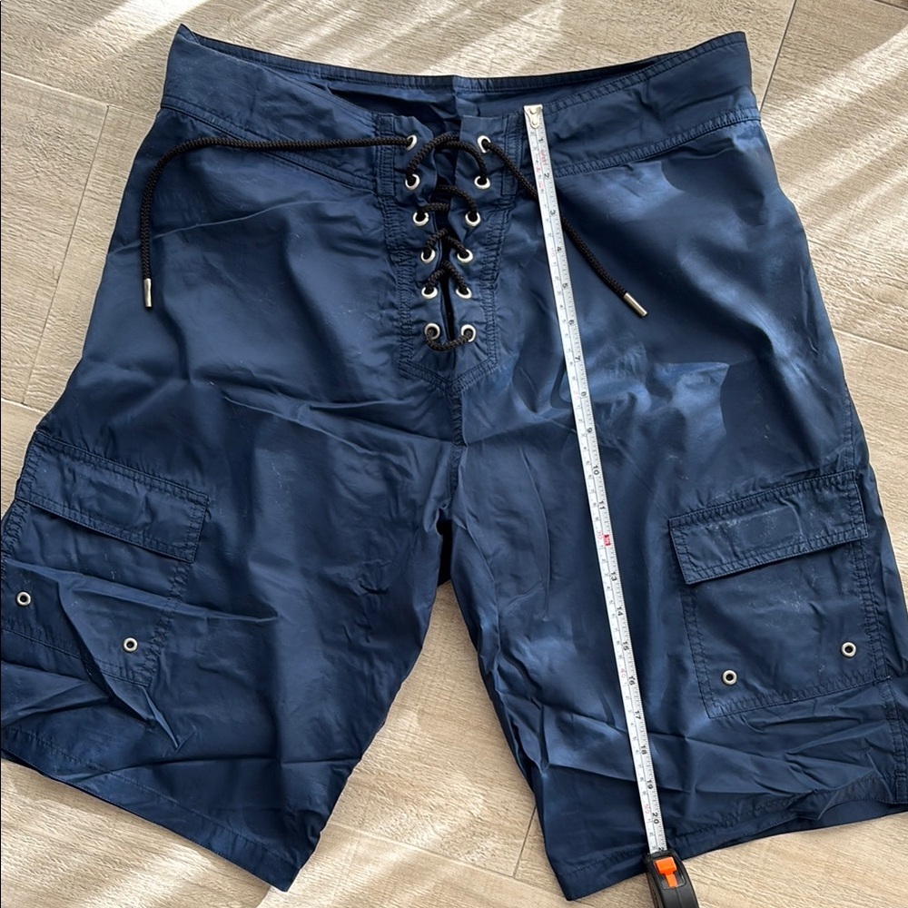 Ralph Lauren Purple Label Blue Cargo Shorts with Relaxed Fit